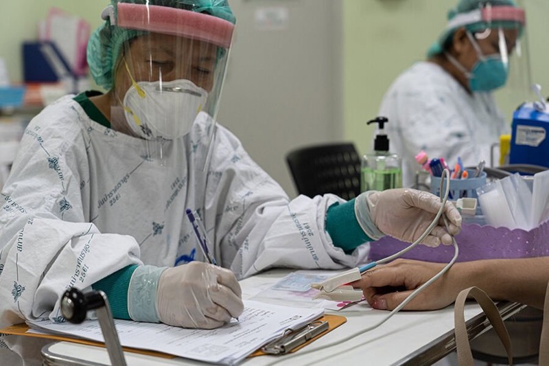 Mogelijk nieuwe uitbraak in Samut Prakan, 17 nieuwe Covid-infecties, 584 mensen worden intensief gecontroleerd