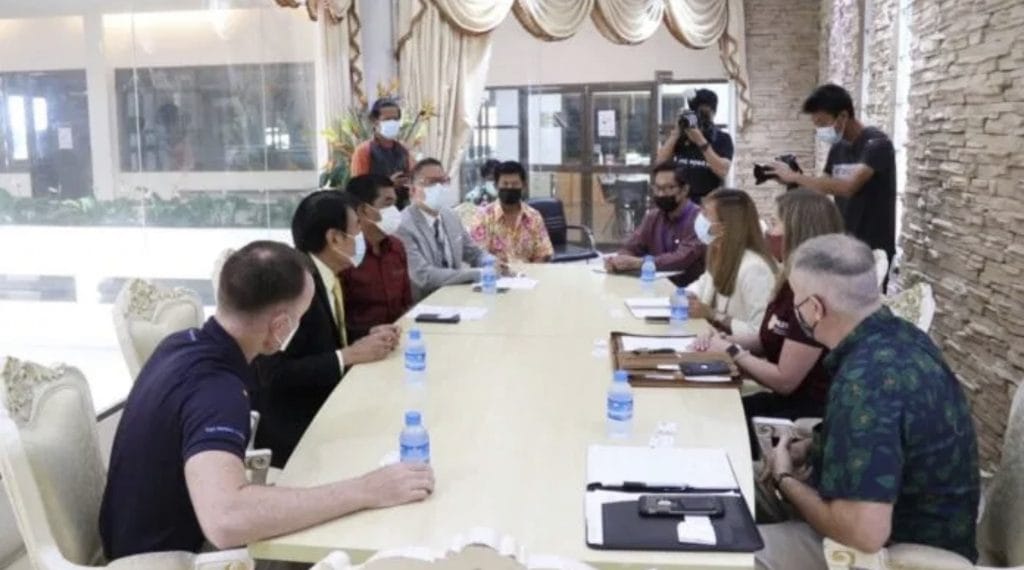 VIDEO | Amerikaanse ambassade in gesprek met Pattaya om in augustus van dit jaar, 2000 soldaten te laten passagieren.