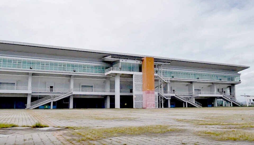 Het sportstadion van Pattaya wordt ingericht als vaccinatiecentrum