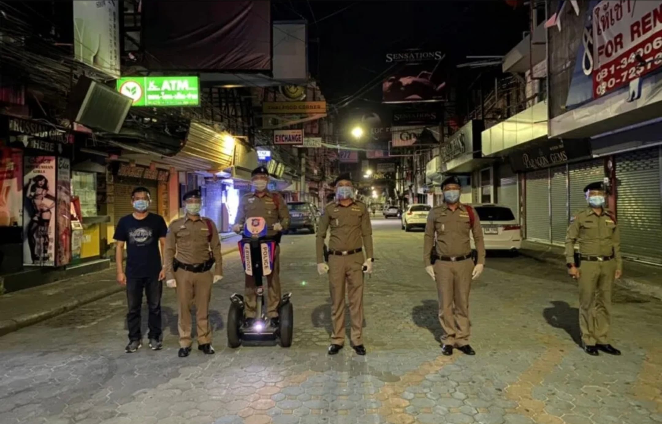 Het Thaise kabinet verlengt officieel het nooddecreet tot eind juli