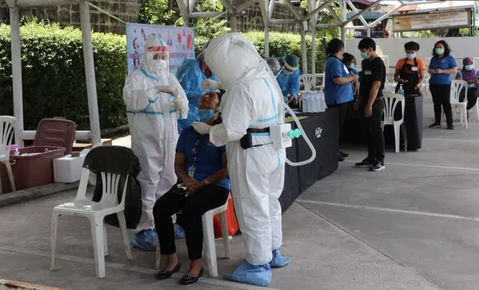 Het nieuwe bevestigde aantal bevestigde Covid19 infecties in Chonburi bijna gelijk aan gisteren…..56 gevallen