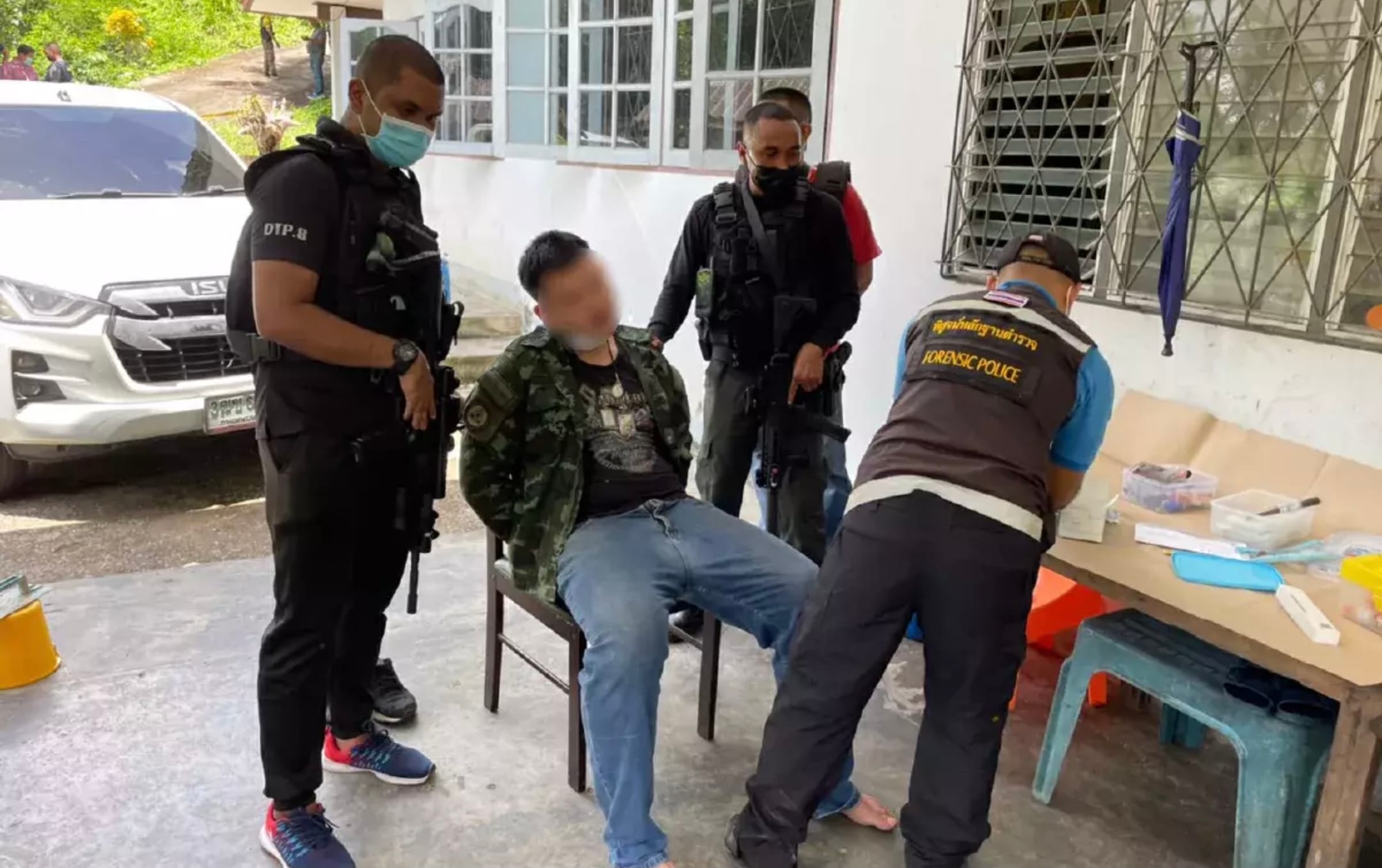 De 23-jarige Thaise verdachte in schietzaak ziekenhuis geeft pesten in leger de schuld van vermeende moorden