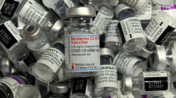Het Moderna vaccin in privéziekenhuizen kosten, vanaf donderdag te betalen