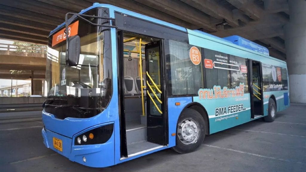 Vanaf maandag kunt u in Bangkok gratis met vaccinatiebussen naar de vaccinatiecentra