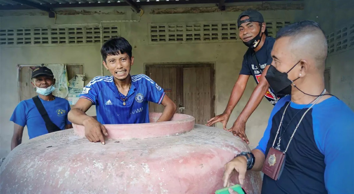 Vermeende drugsdealer en tiener in Nakhon Si Thammarat gearresteerd
