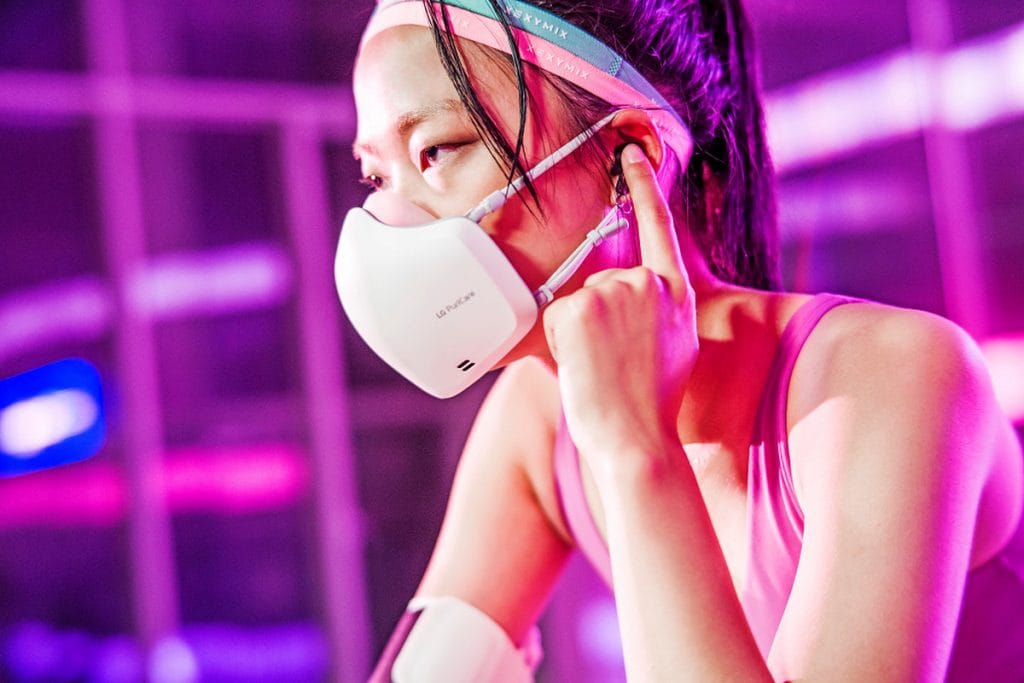 LG lanceert in Thailand een mondmasker met stemversterker