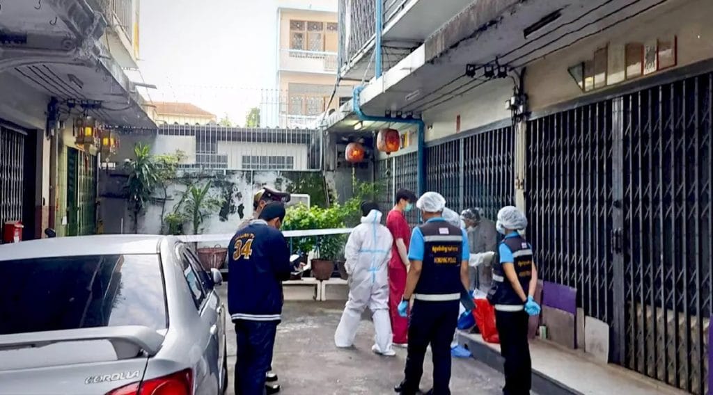 Bejaarde man springt de dood in nadat zijn dochter aan het Covid19 virus was overleden