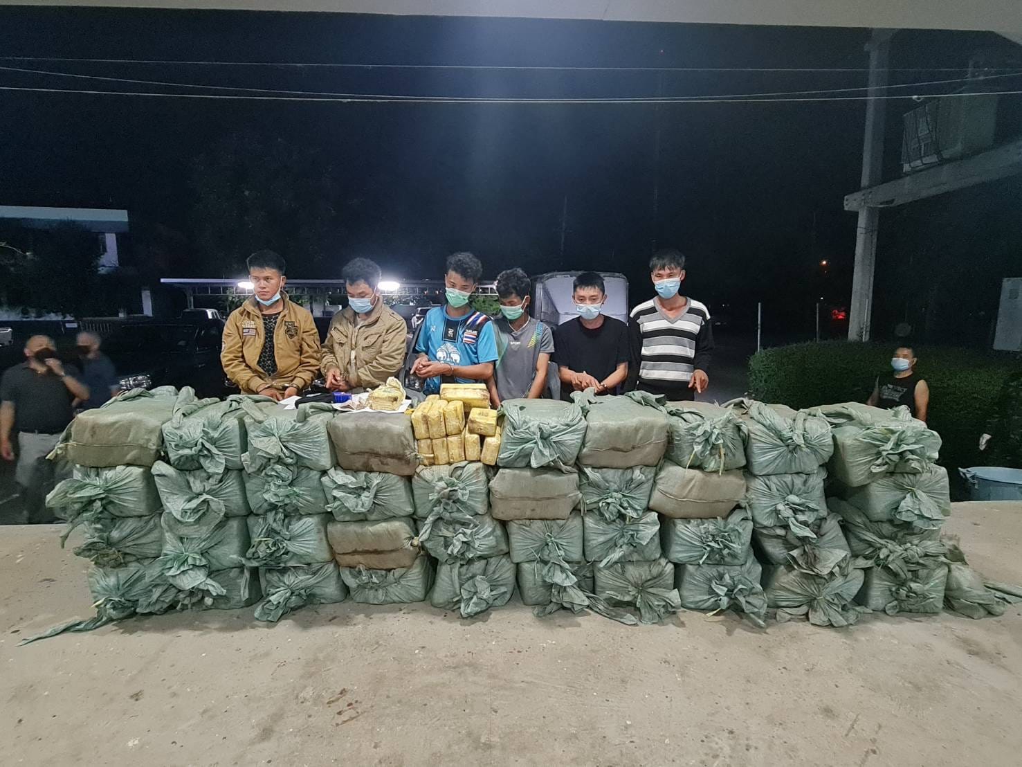 Thaise antidrugsbrigade kondigt grote drugsarrestatie aan waarbij in Noord-Thailand meer dan 8 miljoen meth-pillen in beslag waren genomen
