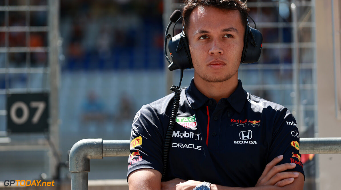 Alexander Albon heeft weinig kans op F1-terugkeer: “Ben afhankelijk van coureurs die slecht presteren”
