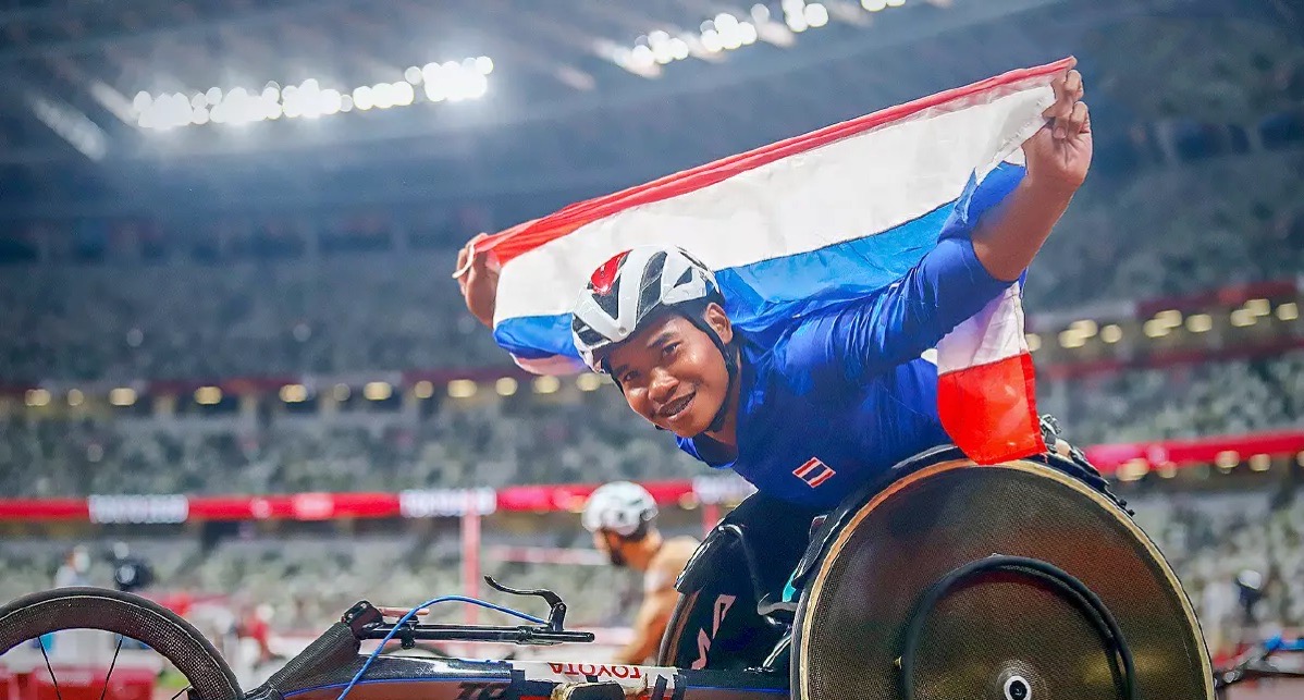 Khun Pongsakorn strijkt goud voor Thailand tijdens de Paralympics in Tokio