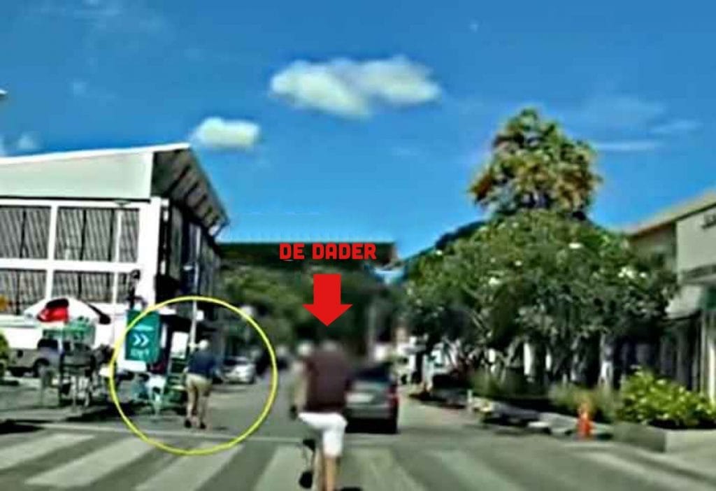 VIDEOCLIP | 80-jarige Australische man in Chiang Mai na verkeersincident tegen de grond getrapt 