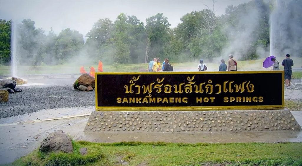 Bezoekers van warmwaterbronnen in Chiang Mai hebben mogelijk risico op Covid19 virus gelopen