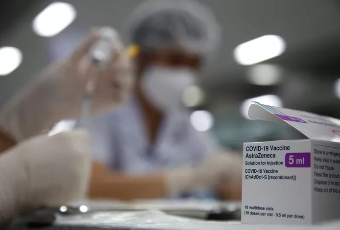 Vlaanderen doneert 150.000 dosissen AstraZeneca aan minder bedeelde regio’s in de wereld