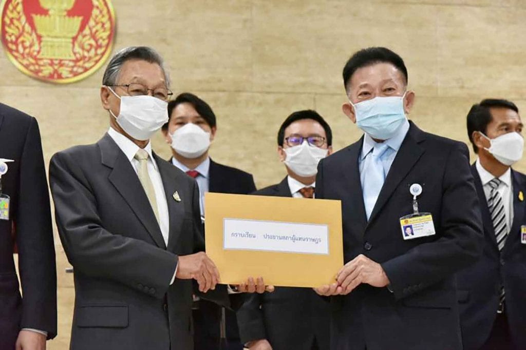 Het 4-daags wantrouwen debat tegen de Thaise regering gaat vandaag van start