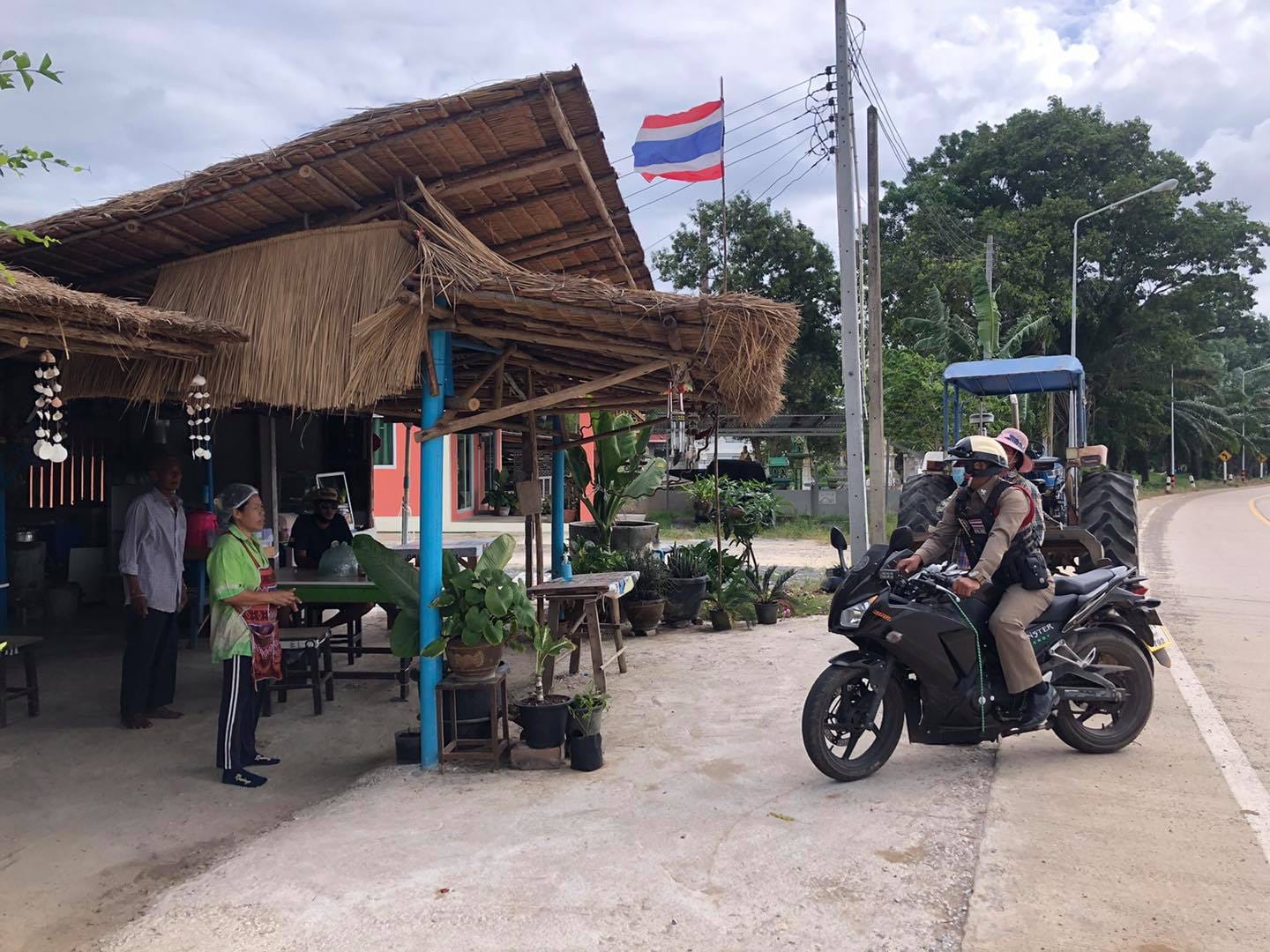 Vermiste 89-jarige grootmoeder na twee dagen zoeken in het bos Chonburi dood aangetroffen