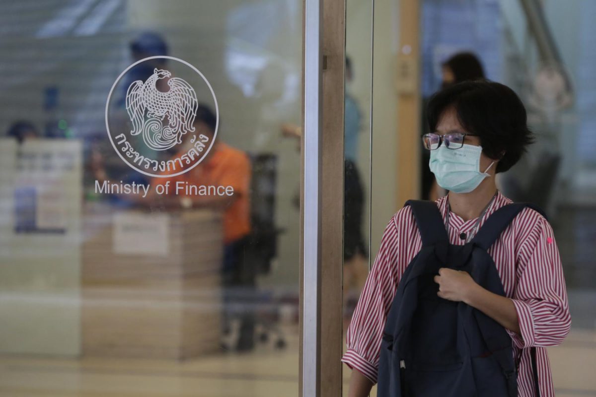 Thaise minister van Financiën is tegen het verder lenen om de coronapandemie te bestrijden