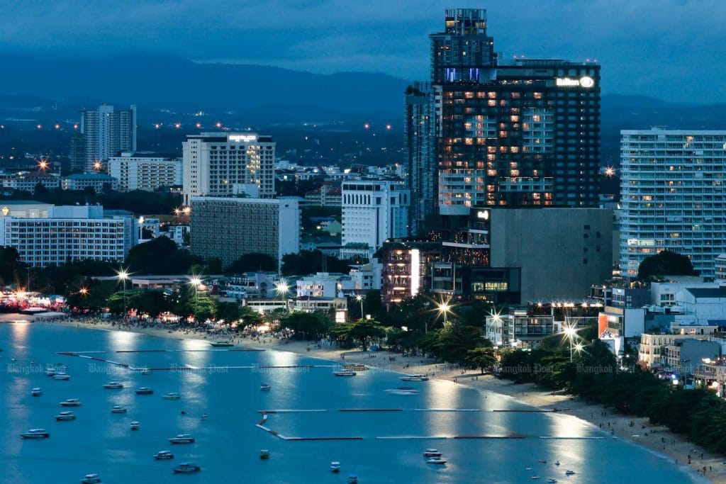 Pattaya bereidt zich voor om de badplaats te heropenen voor buitenlandse toeristen