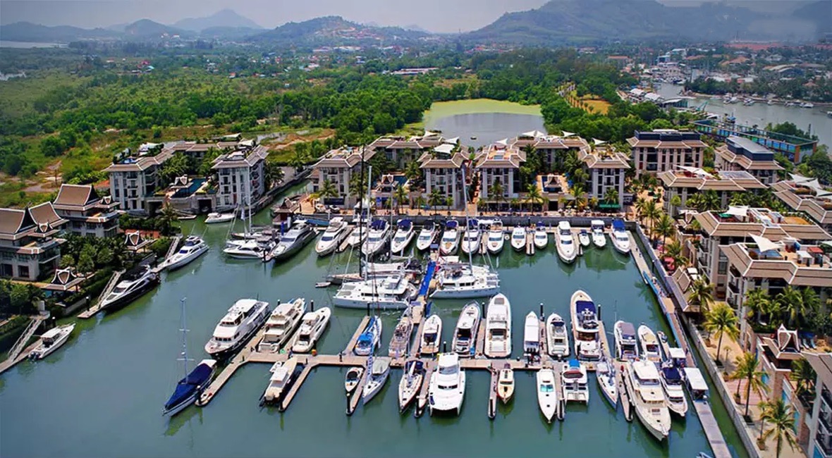 De internationale botenshow van Phuket mag gezien worden als de kickstarter van het luxe toerisme