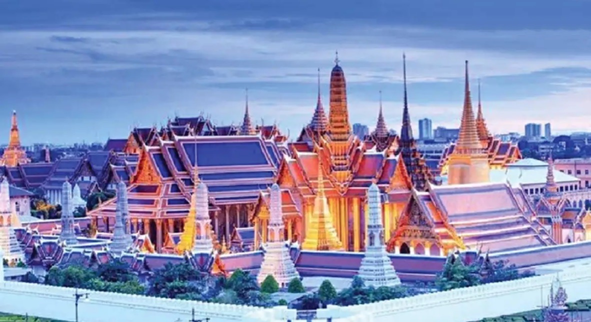 Per 1 november worden het Grand Palace en de Emerald Boeddha Tempel weer voor bezoekers opengesteld