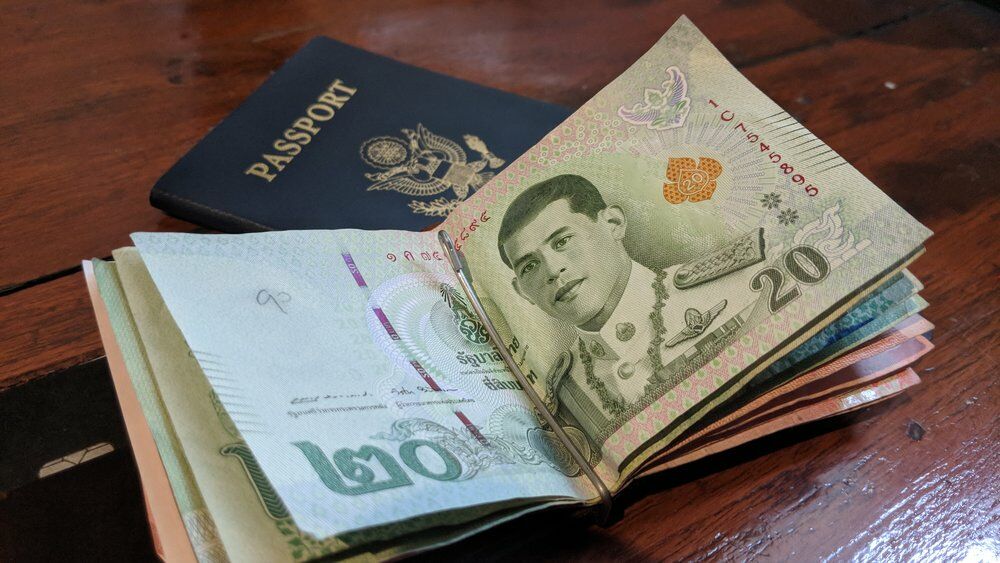 Volgend jaar moeten in Thailand arriverende buitenlanders bij aankomst 500 baht toeristenbelasting betalen
