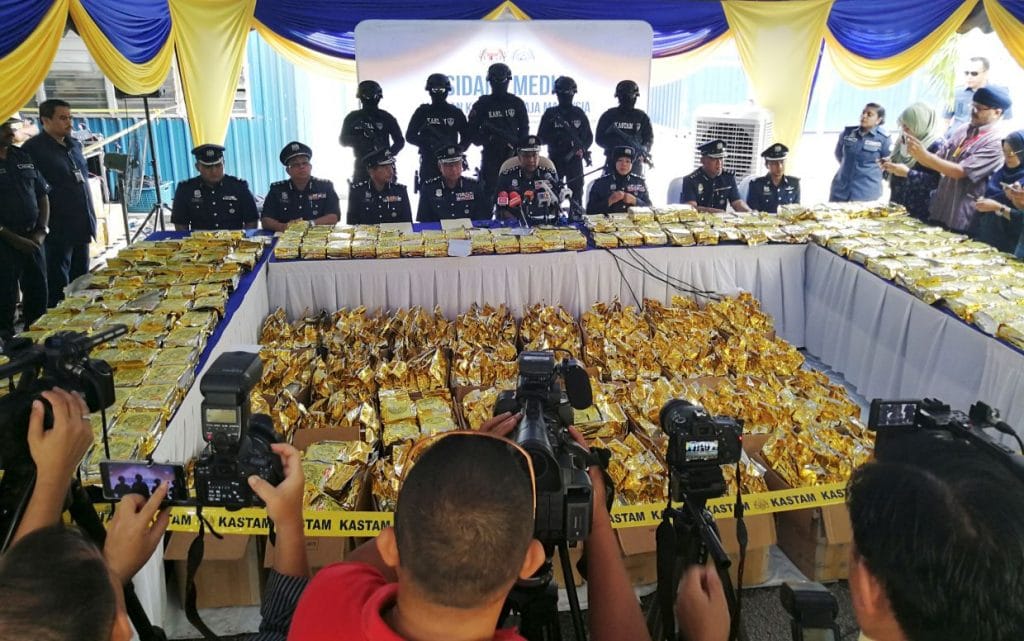 Twee arrestaties in Sydney verricht wegens vermeende inbeslagname van 300 kilo uit Thailand afkomstige heroïne
