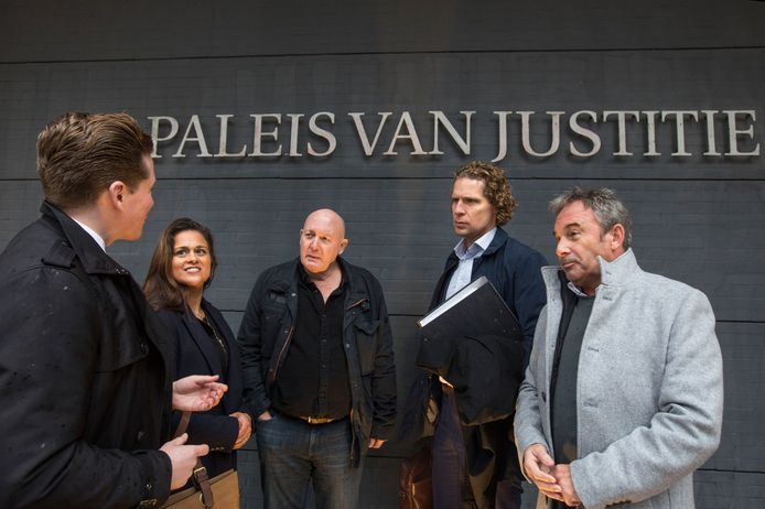 Coffeeshop-uitbater Johan van Laarhoven knokt voor schadeclaim ‘én voor de waarheid’