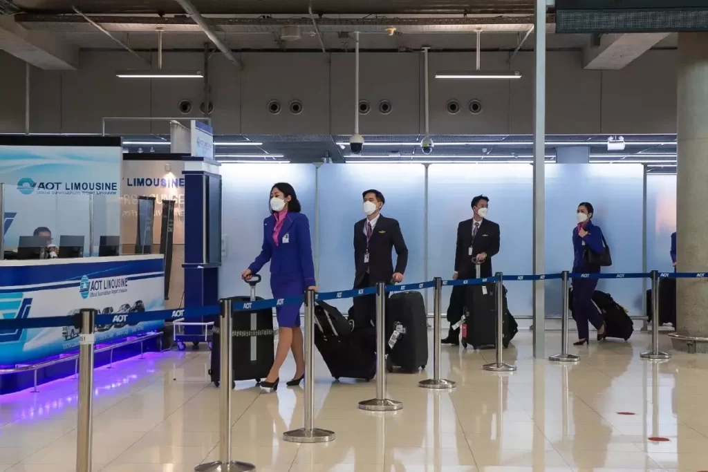 De internationale luchthaven Suvarnahumi begroette deze morgen iets meer dan 7.000 toeristen op eerste dag van heropening