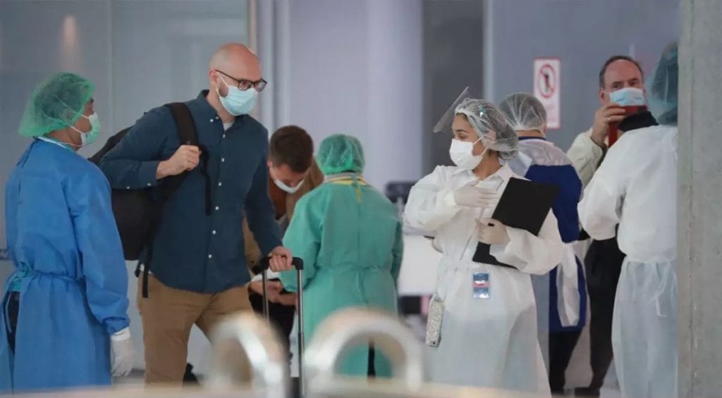 De RT-PCR-tests blijven verplicht voor bezoekers aan Thailand