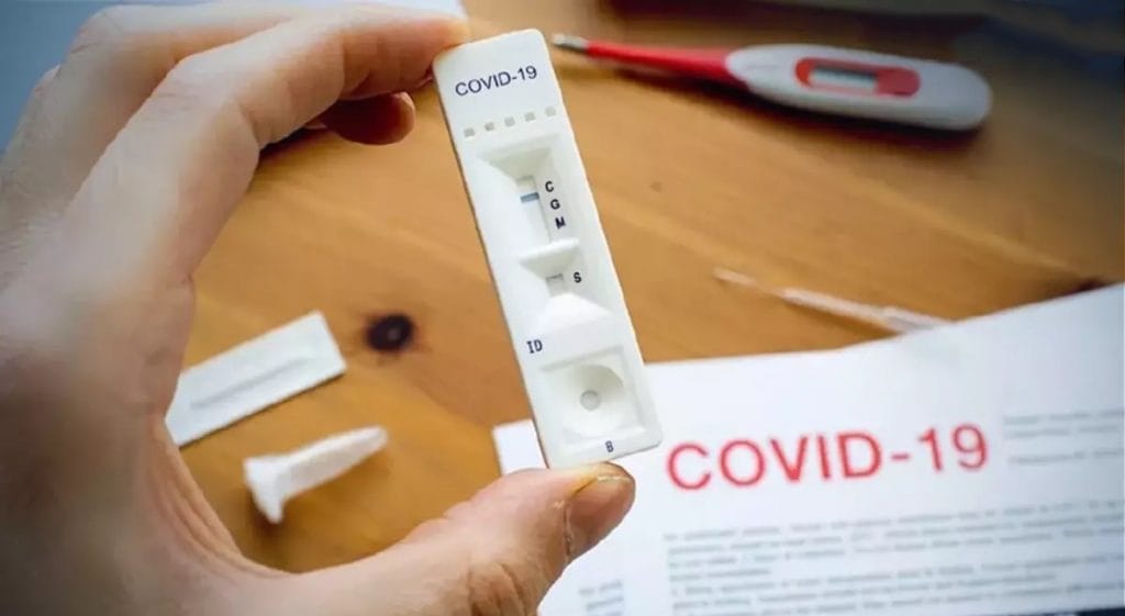 De orale antigeentestkit is in Thailand door het FDA nog niet goedgekeurd