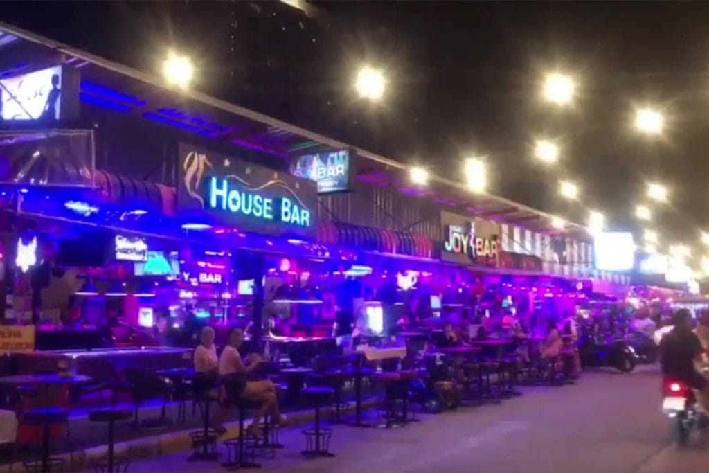 De avondhoreca in de kustplaats smeekt om hulp, de drank beperking moet echt opgeheven worden, anders is het leed niet te overzien