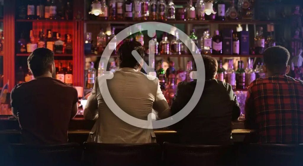 Verschillende restaurants in Thailand mogen vanaf vandaag tot 23.00 uur alcohol schenken