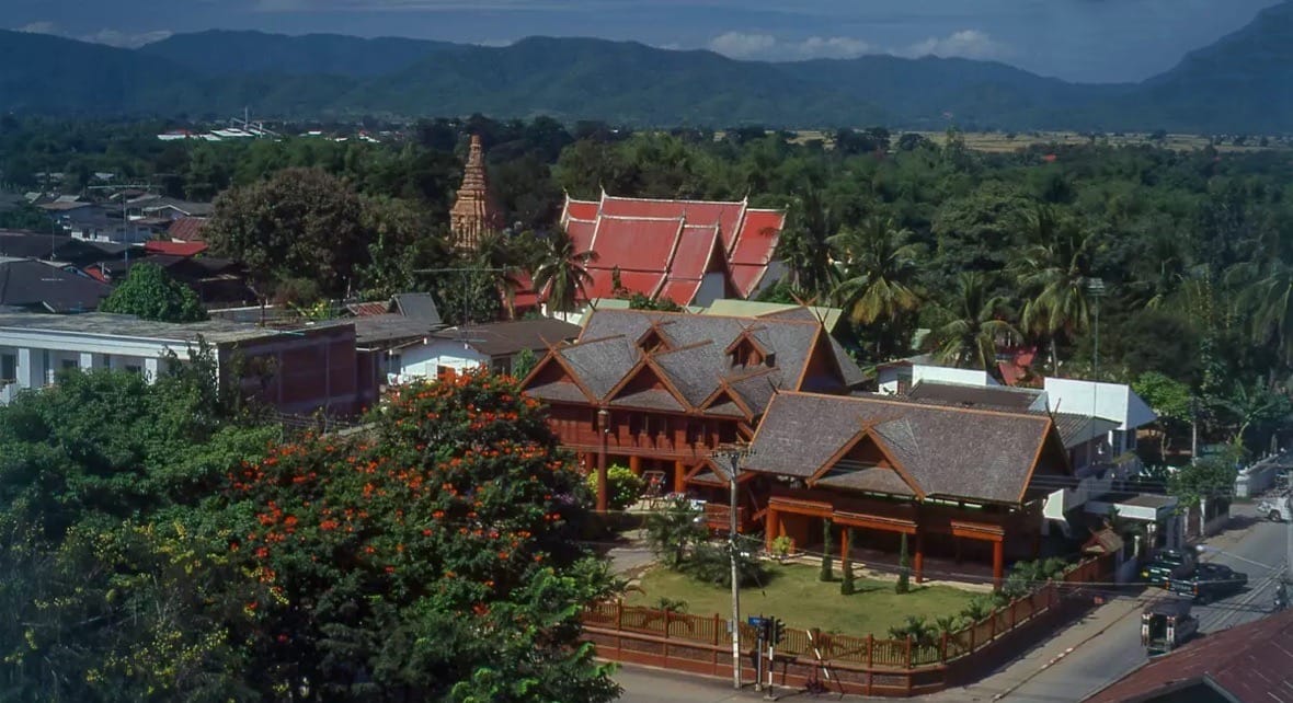 Phrae verandert zijn naam van zilveren seniorenstad in gouden ‘stad in het bos’