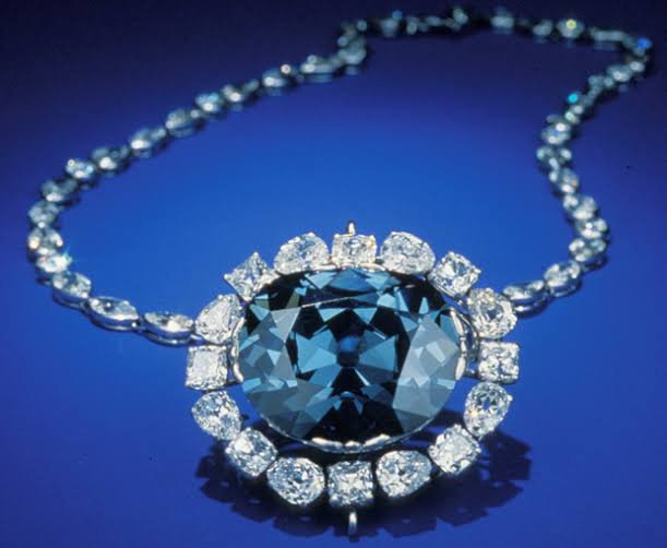 De Blue Diamond affair tussen Saoedi Arabië en Thailand bijgelegd, maar de diamant is nog steeds foetsie!
