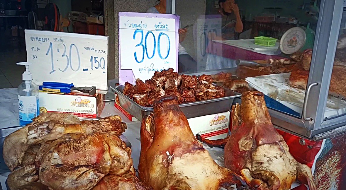 Het varkensvlees tekort door de prijsstijging beïnvloedt het kenmerkende gerechten van Trang