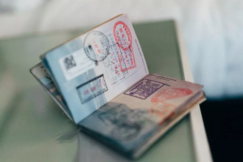 De deadline voor het aanvragen van een Covid-visumverlenging van 60 dagen tot 25 maart verlengd