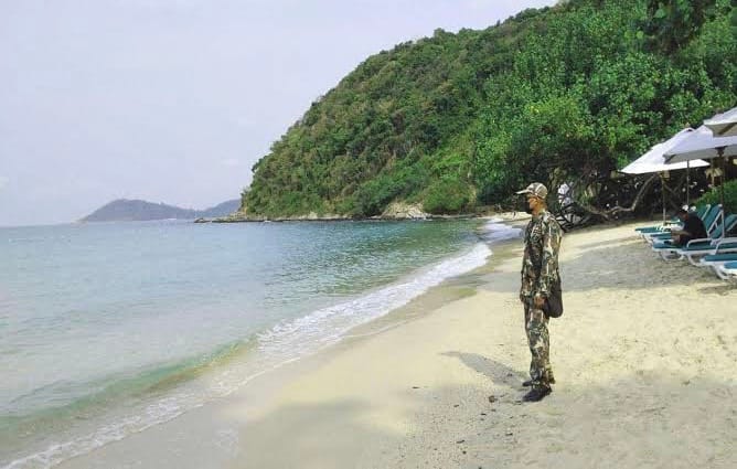 Nieuw olievlek gevonden in de provincie Rayong aangetroffen