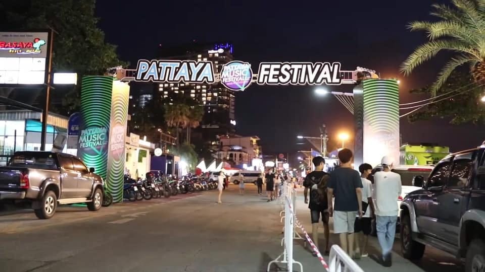 Burgemeester van Pattaya bevestigt dat de stad volgende maand elk weekend ‘Pattaya Music Festival 2022’ zal houden