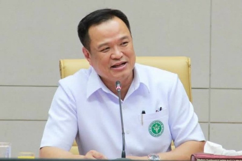Thaise Minister van volksgezondheid, khun Anutin bevestigde geen wettelijke verplichting bestaat voor mensen om mondkapjes te dragen