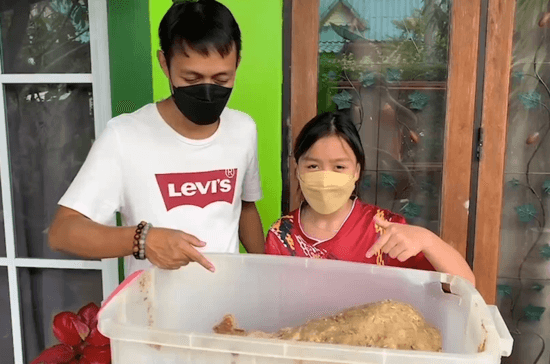 Gids vindt stuk walviskots van 27 kilogram in Zuid-Thailand en kan direct met pensioen: “Een beter leven voor mijn familie”