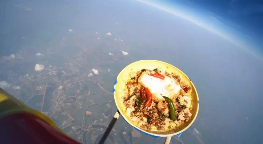 NASA Thailand stimuleert missie om Thais eten de ruimte in te lanceren