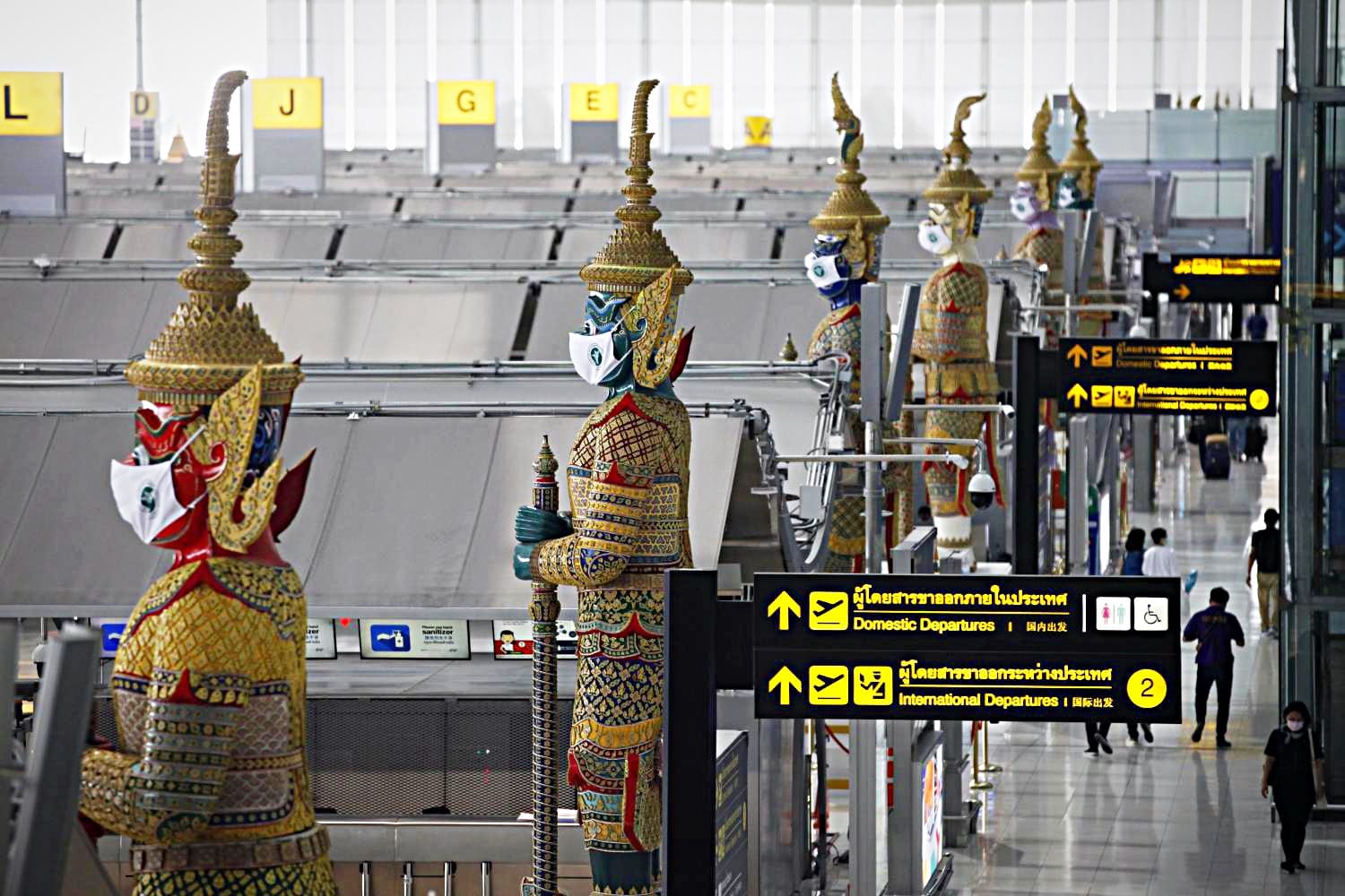 Thailand zal naar verwachting de toeristenbelasting op de langebaan schuiven totdat ze hebben besloten hoe ze deze gaan innen