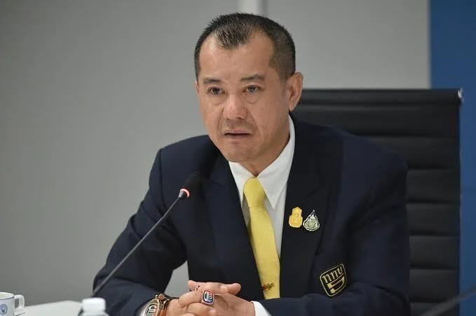 Directeur van het Thaise Channel 5 vervangen na een controversiële ontmoeting met de Russische ambassadeur in Bangkok