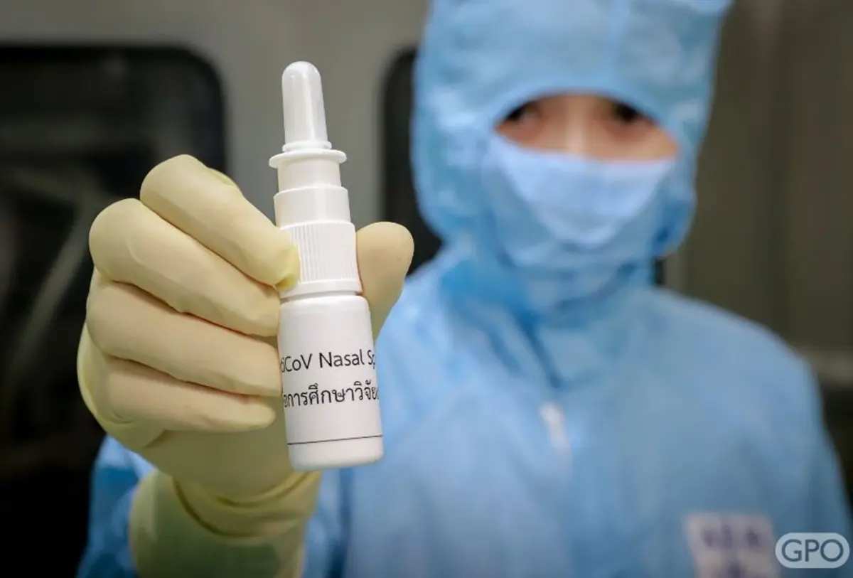De Chulalongkorn en de Silpakorn universiteit ondertekenden een MoU om voor het einde van het jaar anti-Covid neusspray te ontwikkelen