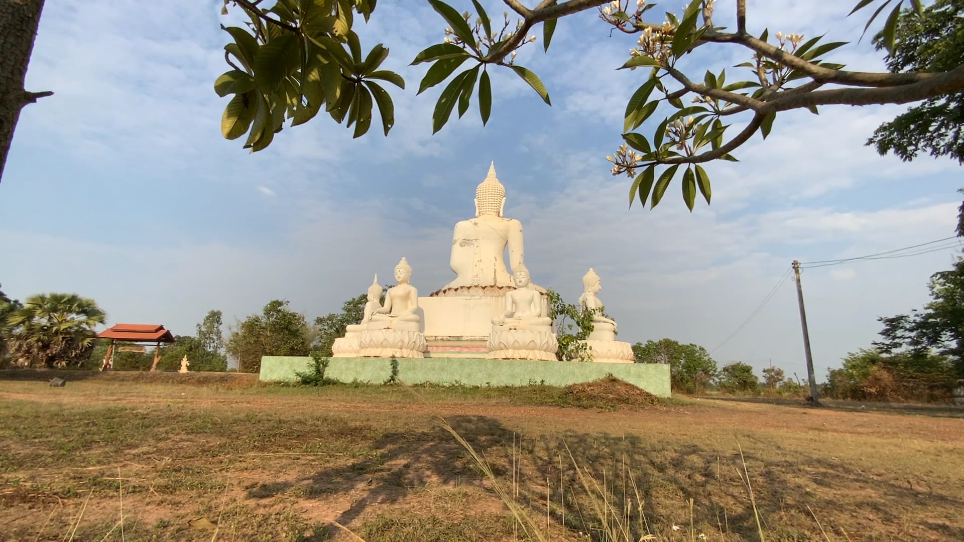 🎥 | Het bureau van het Boeddhisme in Khon Kaen verbiedt een monnik om nog vuurspuwende acts uit te voeren