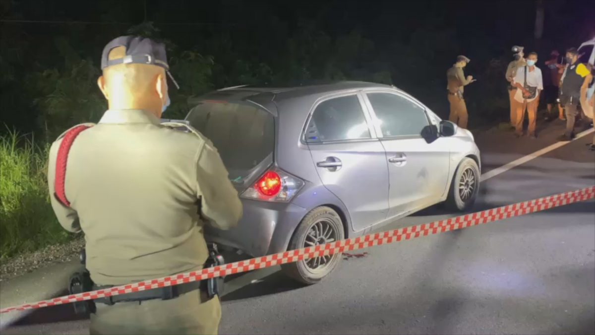 Gescheiden echtpaar in Noordoost-Thailand dood in de auto aangetroffen, politie doet onderzoek 
