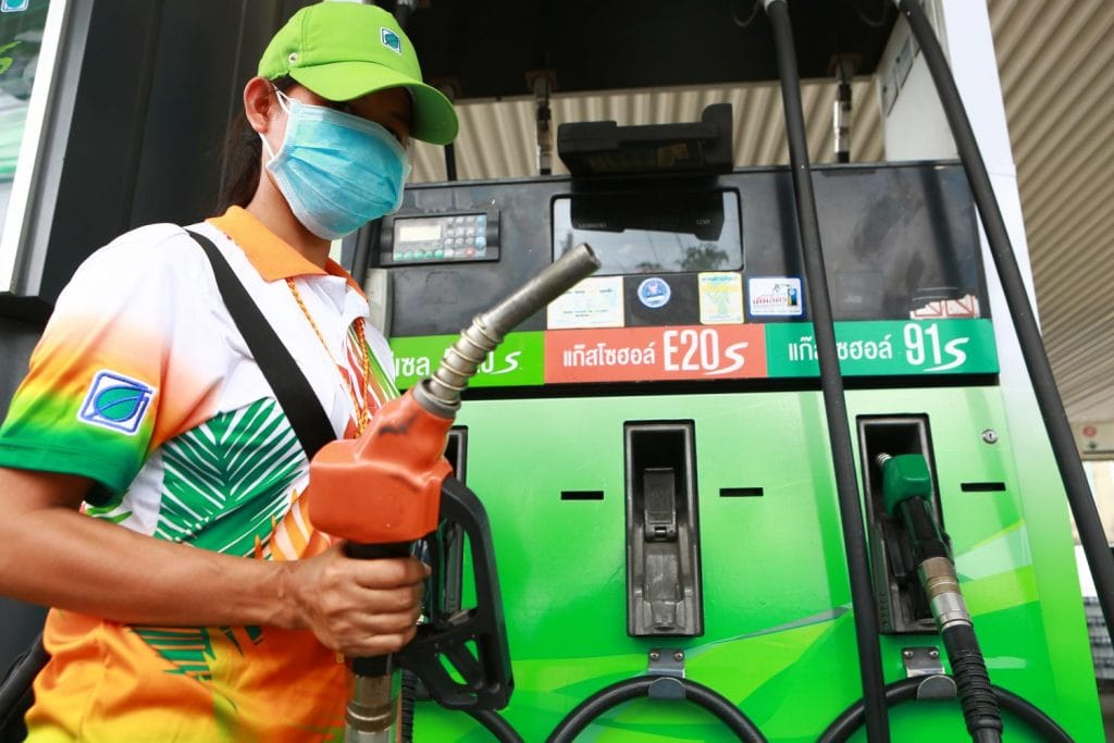 Thailand leent 20 miljard baht om de brandstofsubsidies in stand te houden