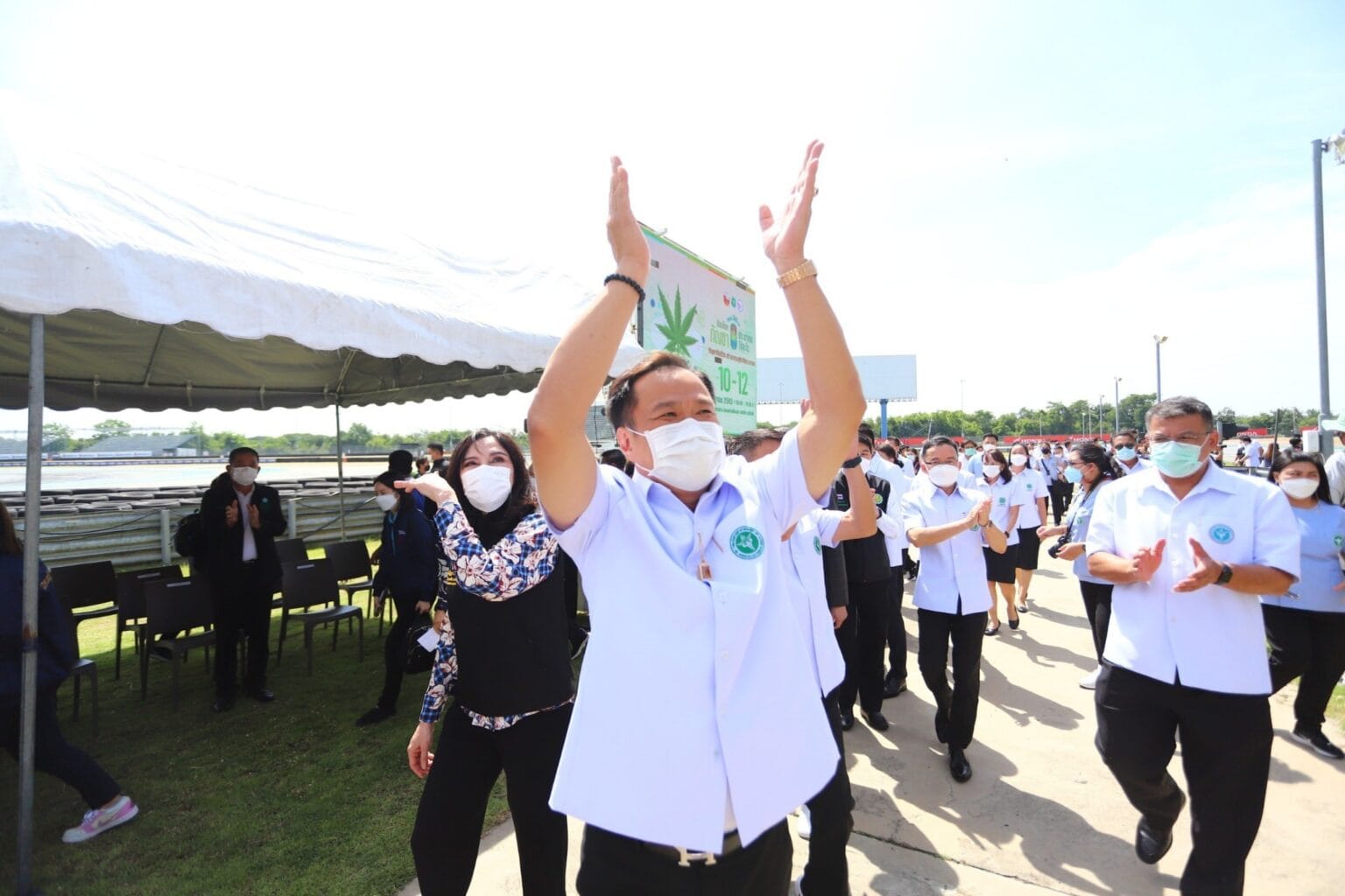 Wat houdt de toekomst van Thailand in nu drie belangrijke wetswijzigingen op het kantelpunt van een sociale revolutie bevinden