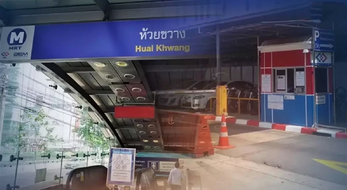 Het MRT-station “Huai Khwang” in Bangkok krijgt nog twee robotparkeermachines
