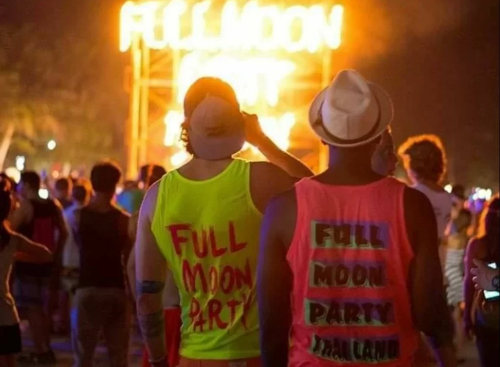 De Full Moon Party’s op Koh Phangan draaien bijna weer als weleer
