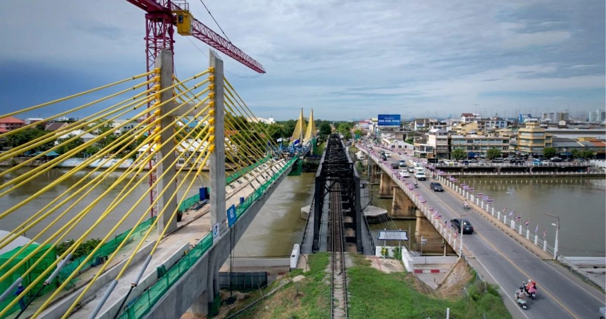 De SRT hoopt dat de extra getuide dubbelsporige brug van Ratchaburi toeristen zal aantrekken 